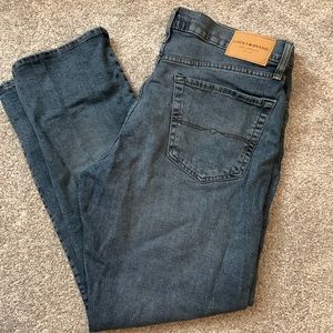 Lucky Jeans